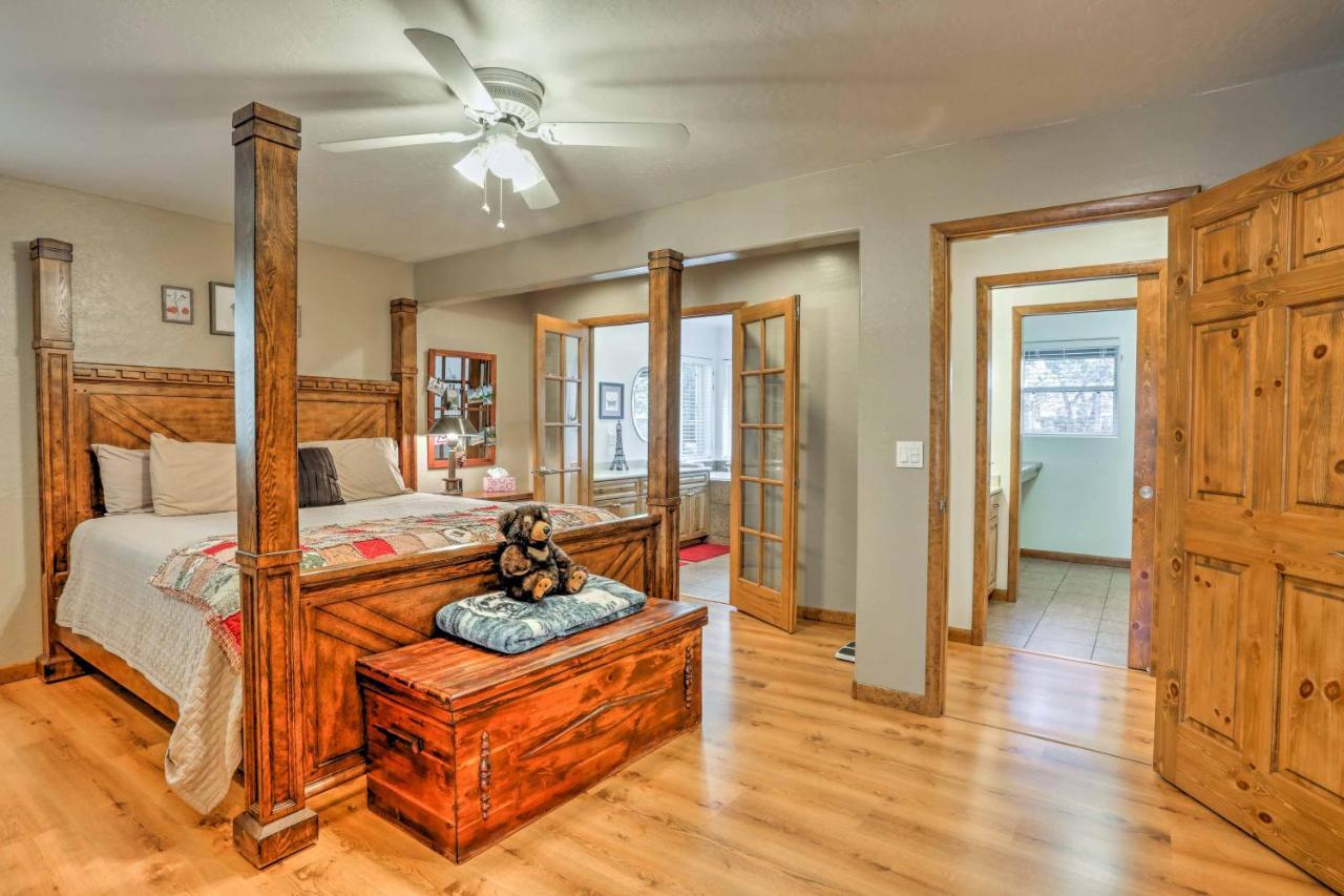 Lakeside Home With Game Room, Yard, Deck And Fireplace パイントップ・レイクサイド エクステリア 写真
