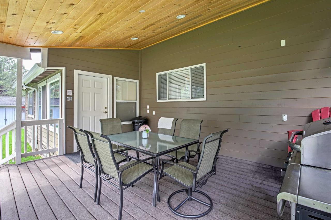 Lakeside Home With Game Room, Yard, Deck And Fireplace パイントップ・レイクサイド エクステリア 写真