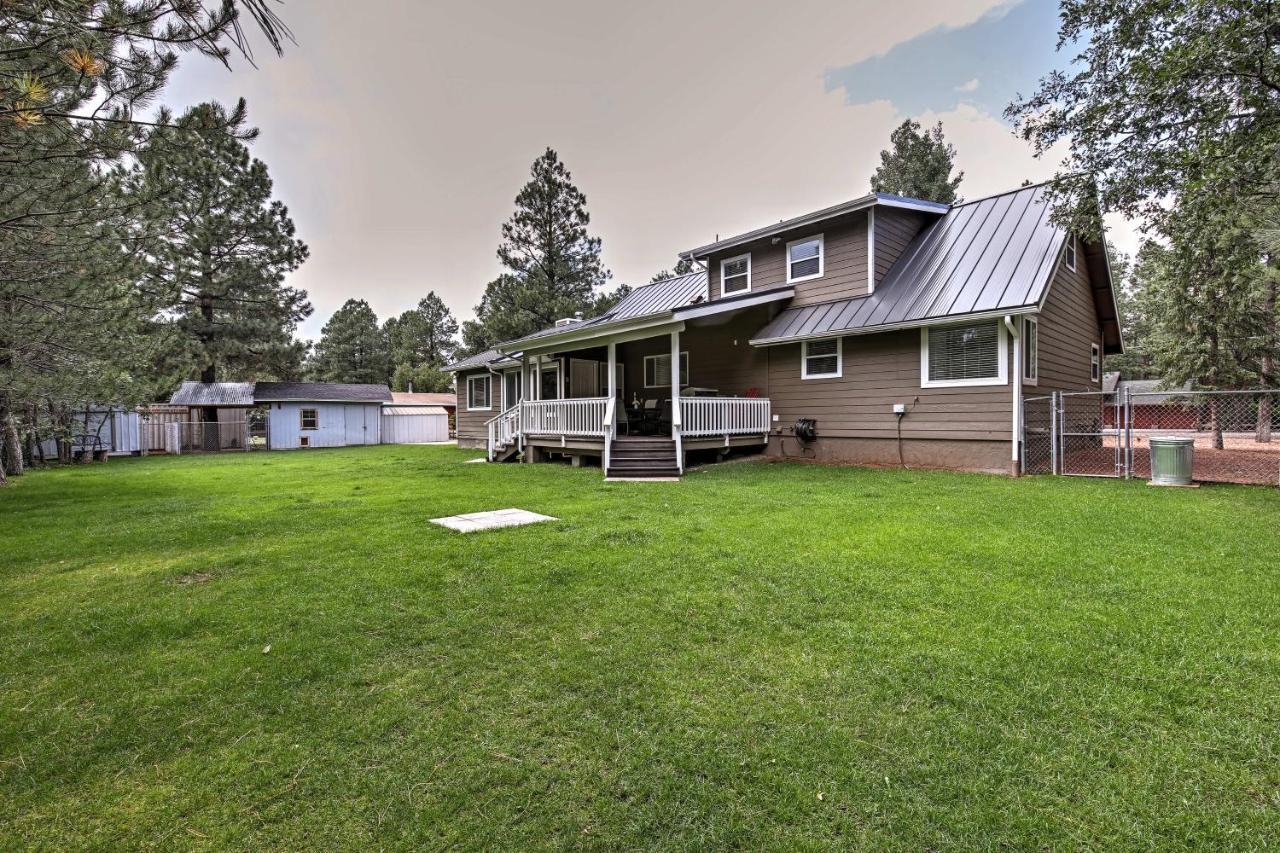 Lakeside Home With Game Room, Yard, Deck And Fireplace パイントップ・レイクサイド エクステリア 写真